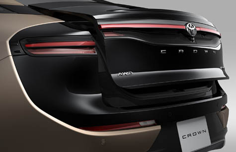 Toyota Crown Exterior